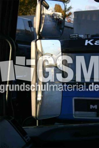 Toter-Winkel rechts Spiegel 2.jpg